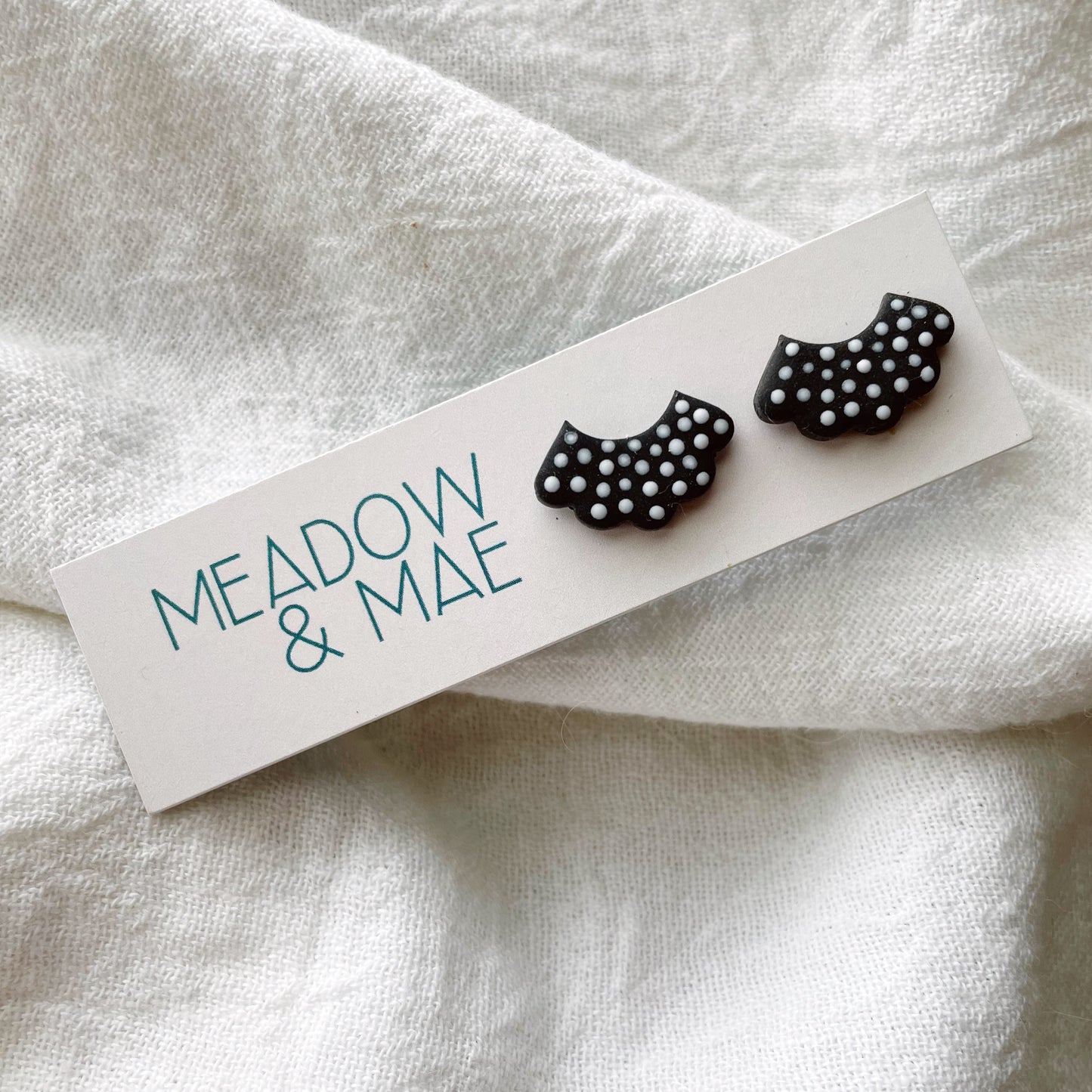 Dissent Collar Studs