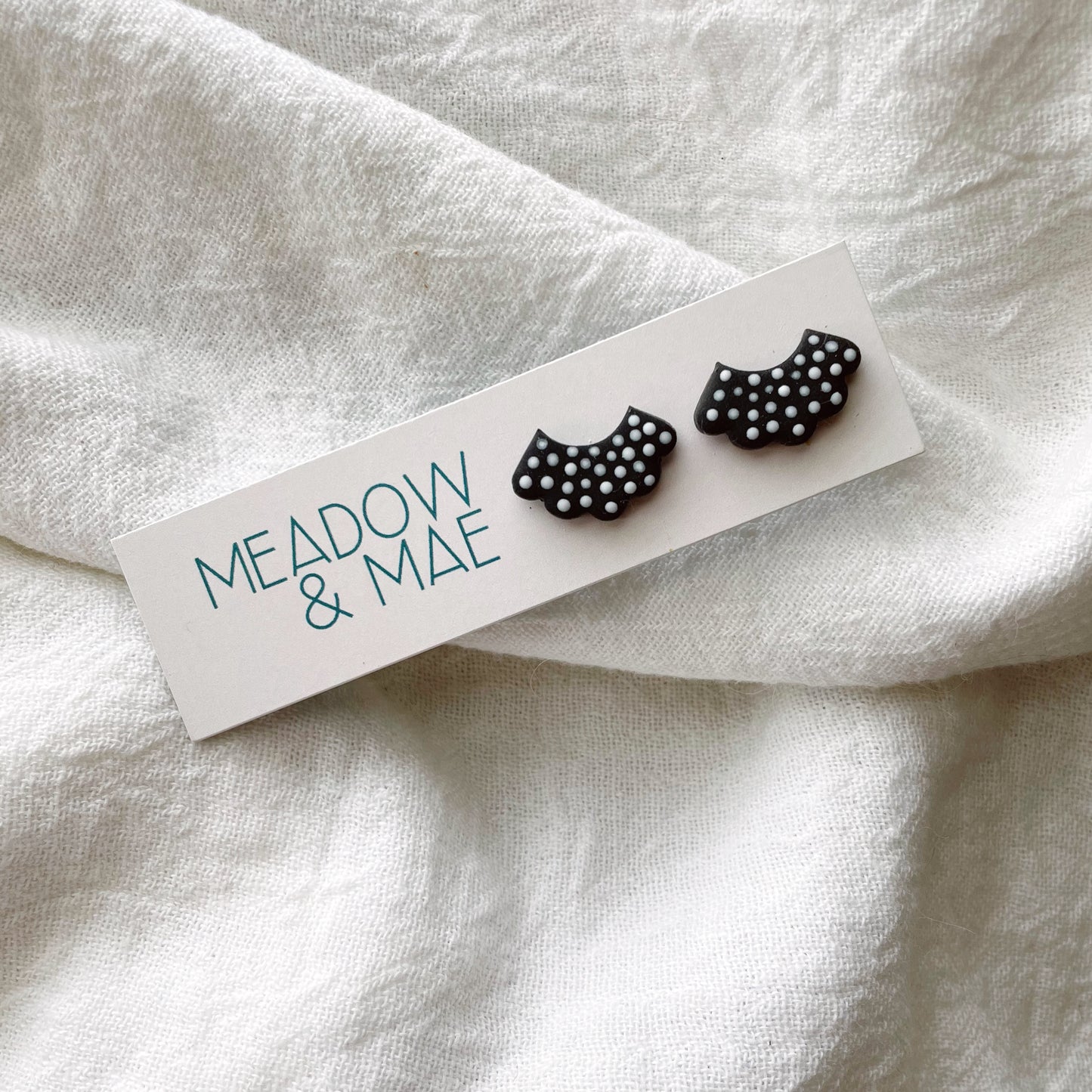 Dissent Collar Studs