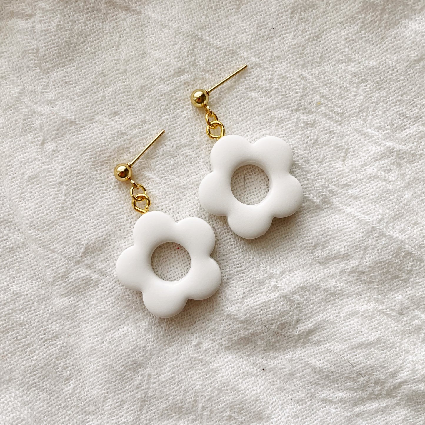 Chunky Flower Dangles