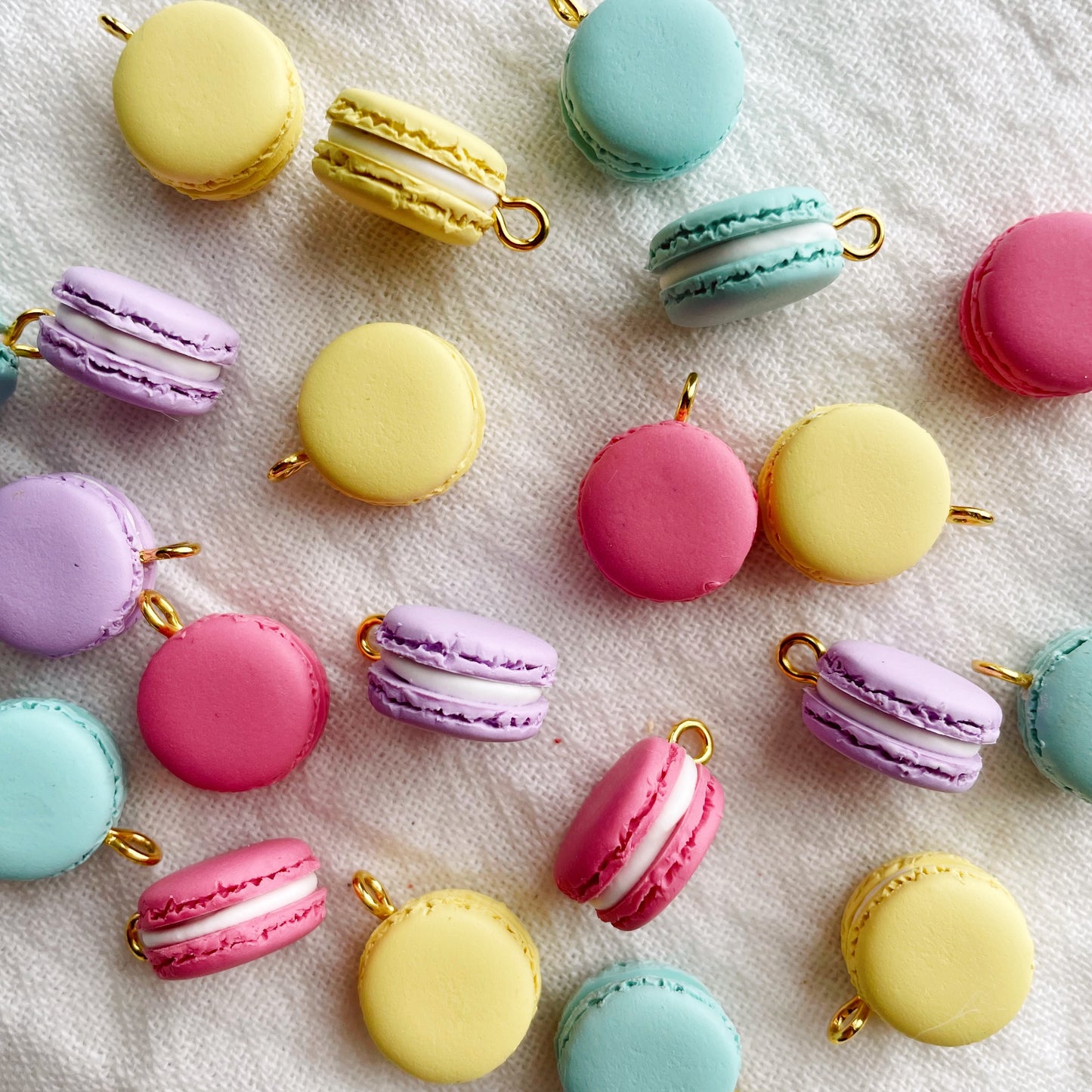Charm - Macaron