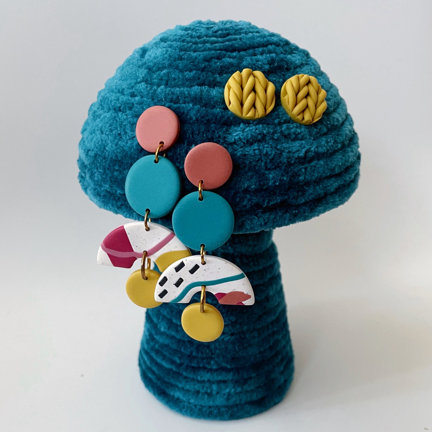 Velvet Mushie Earring Organizer