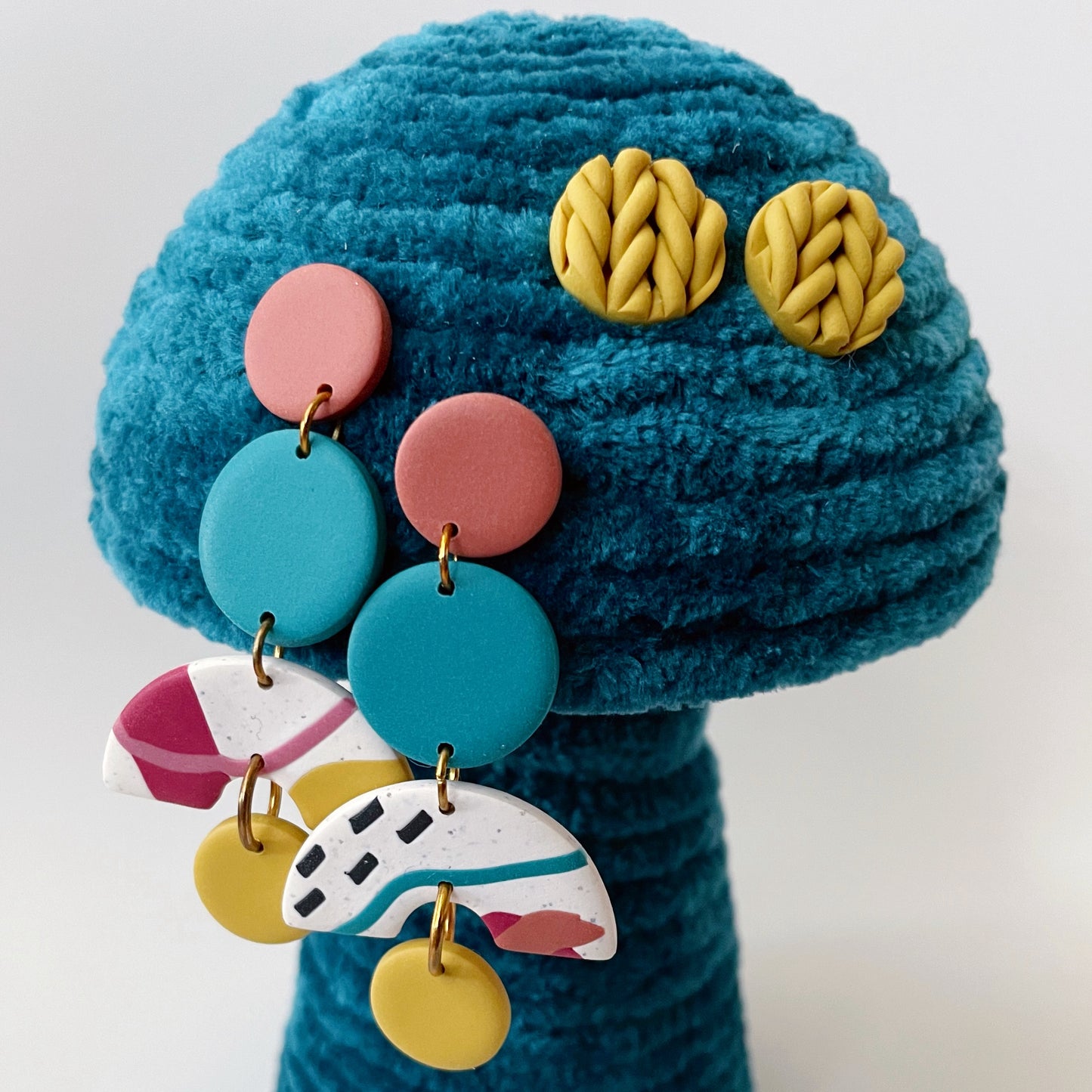 Velvet Mushie Earring Organizer