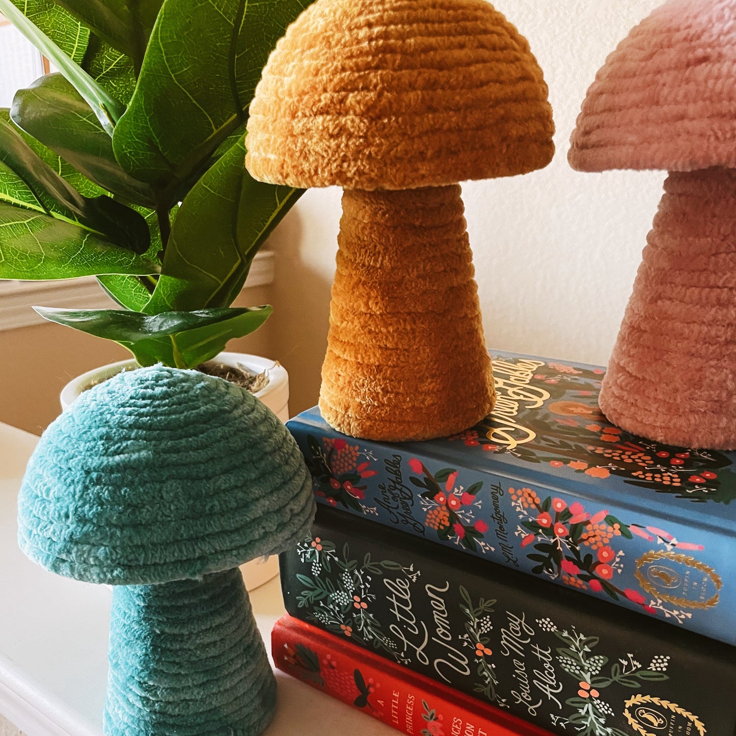 Velvet Mushie Earring Organizer