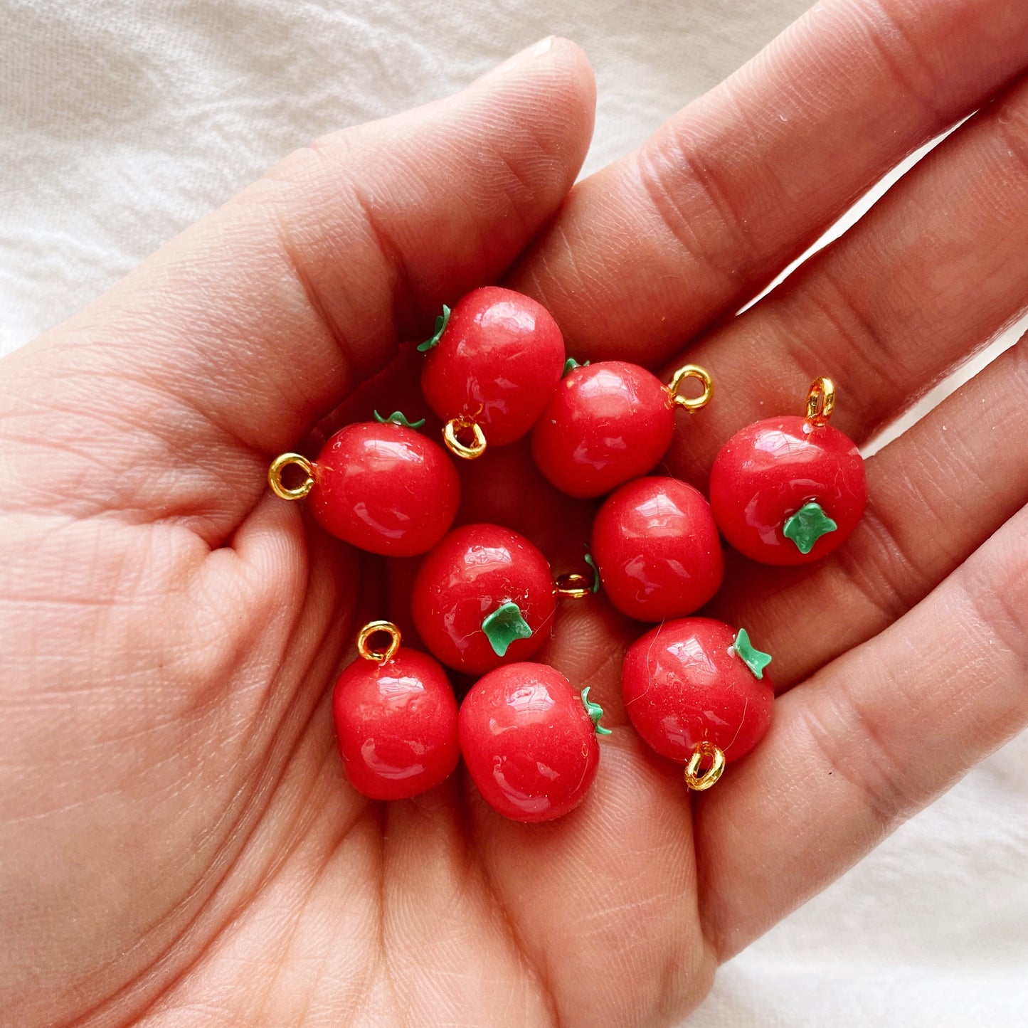 Charm - Tomato