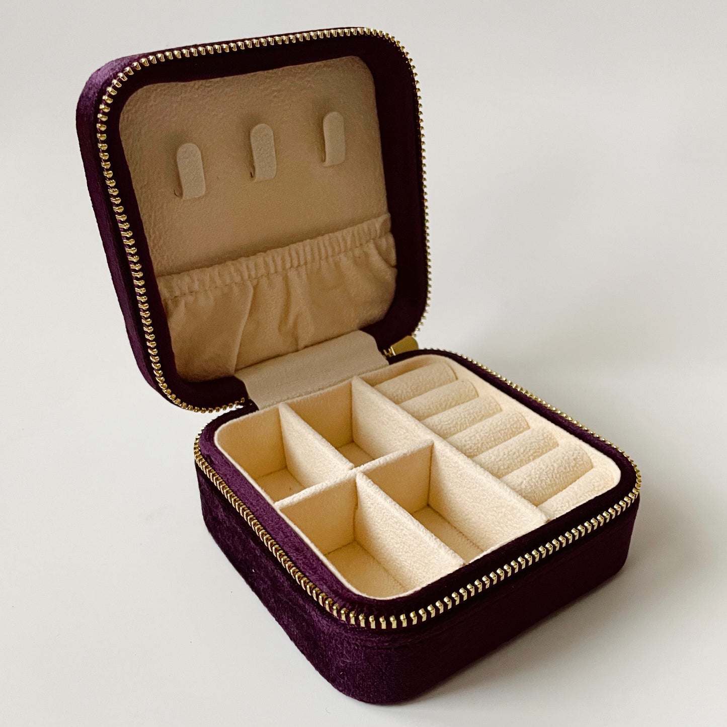 Velvet Travel Jewelry Case