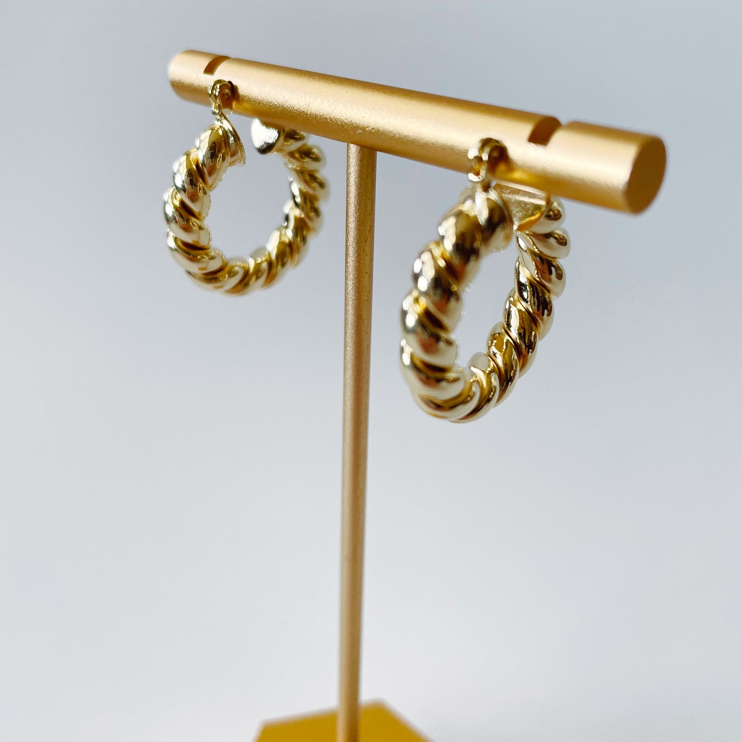 Hypnotic Hoops