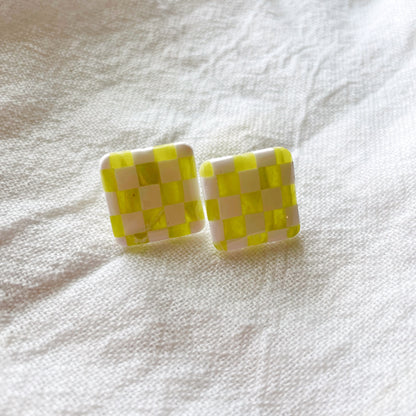 Checkered Block Studs