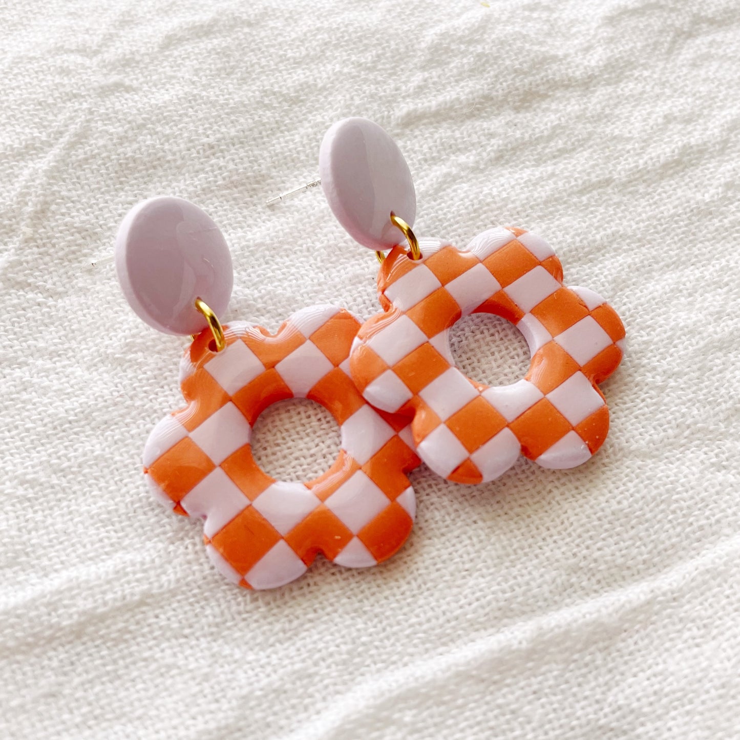 Checkerboard Daisy Drops