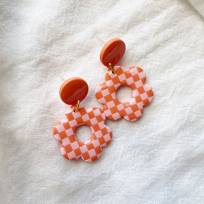 Checkerboard Daisy Drops