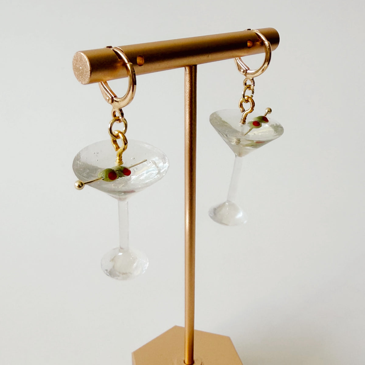 Shaken, Not Stirred Dangles