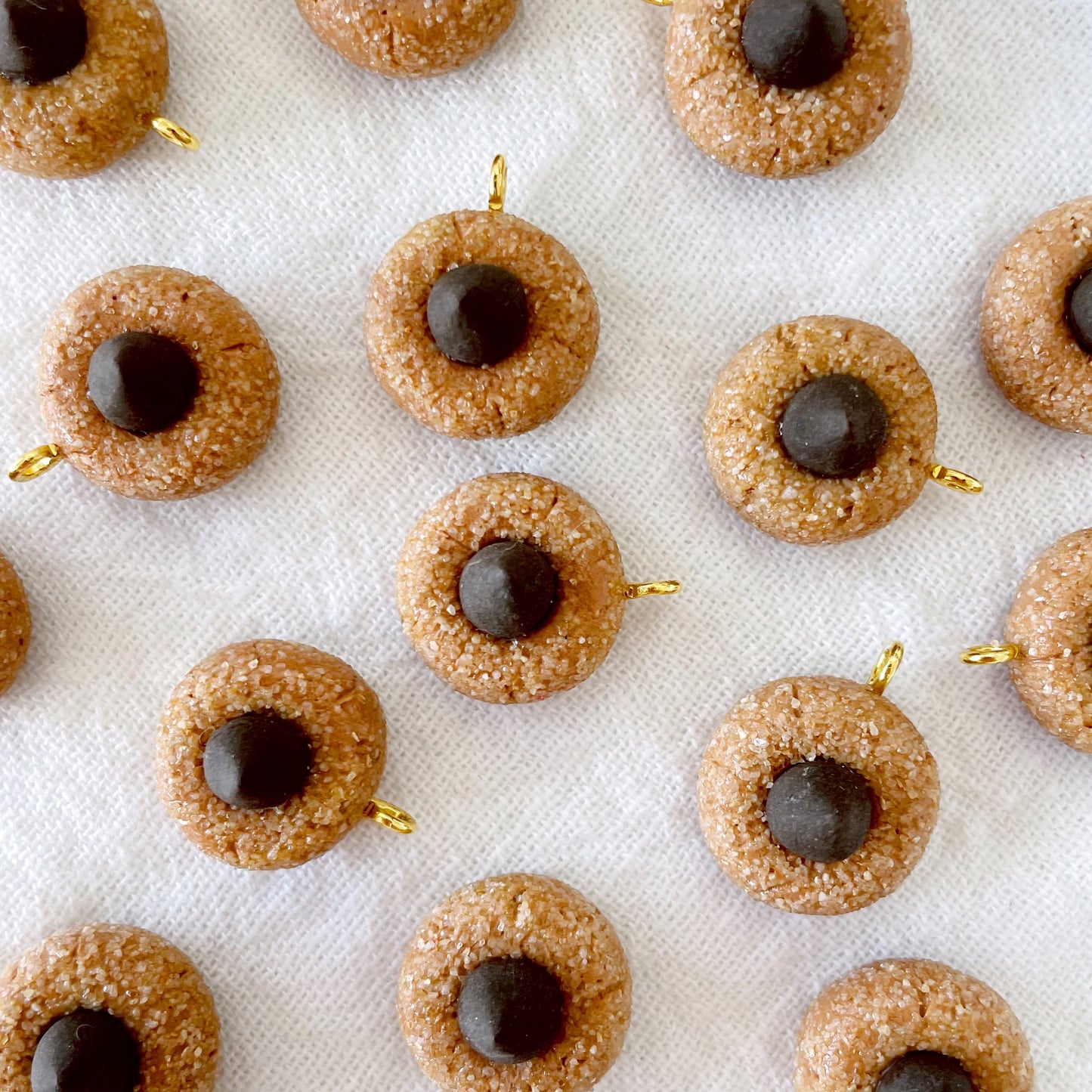 Charm - Peanut Butter Blossom