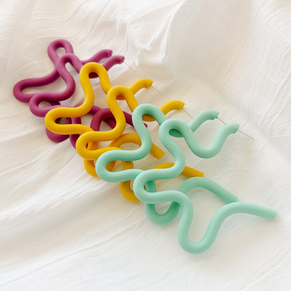 Squiggle Hoops