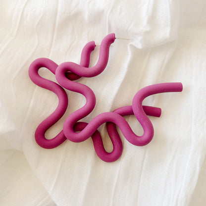 Squiggle Hoops