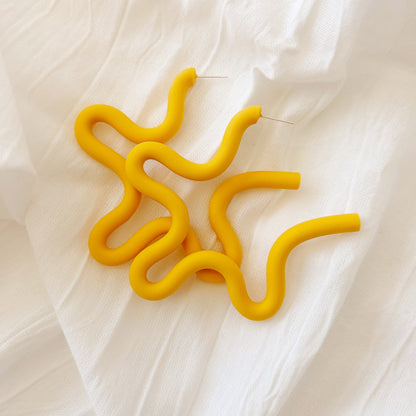 Squiggle Hoops